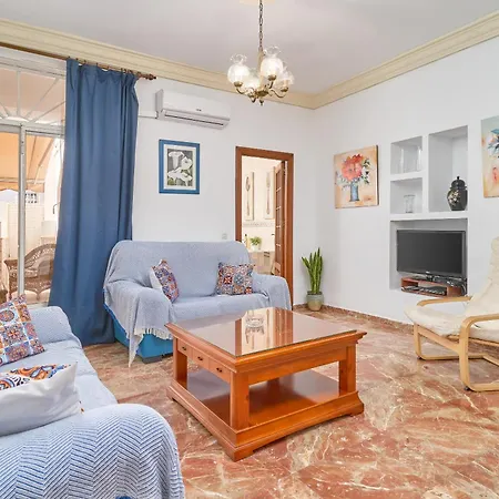 Casa En Bajo Cerca Del B. De Europa Nerja